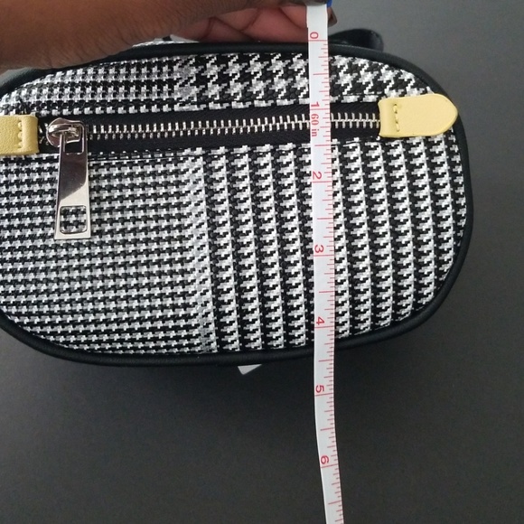 50% off ‼Fanny Pack - Picture 5 of 6